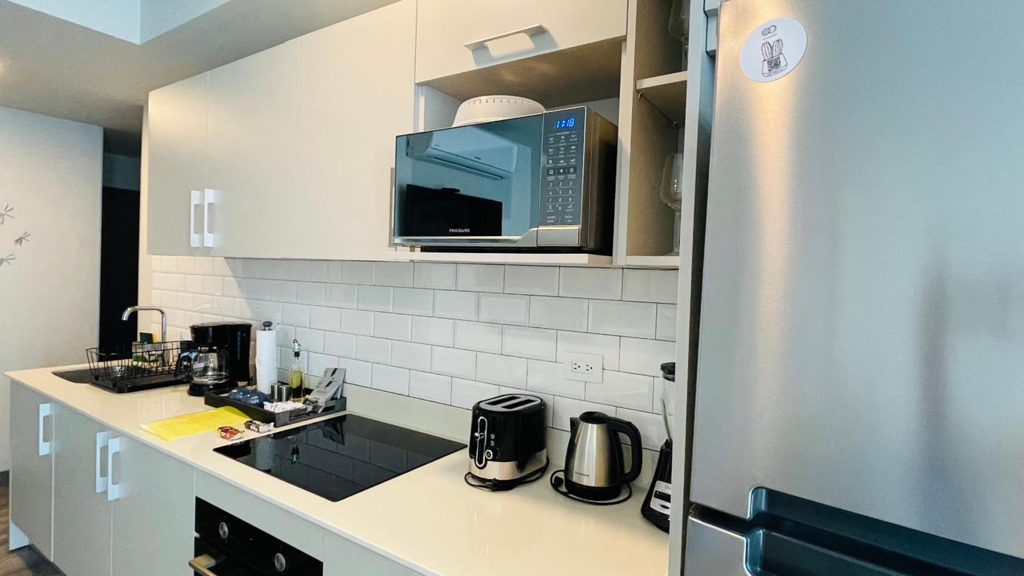Cozy Apartment With Terrace, Sj Cosmopolitan Tower #402 San José Dış mekan fotoğraf